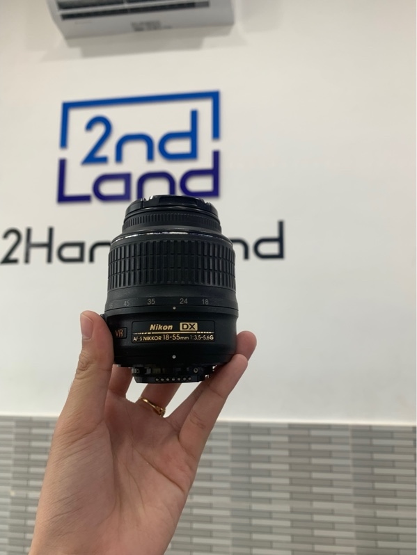Lens Nikon AF-S DX Nikkor 18-55mm - F/3.5-5.6G VR - Màu đen - Ngoại hình: 97% - Body