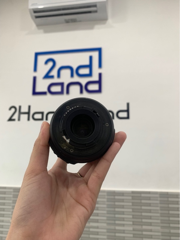 Lens Nikon AF-S DX Nikkor 18-55mm - F/3.5-5.6G VR - Màu đen - Ngoại hình: 97% - Body