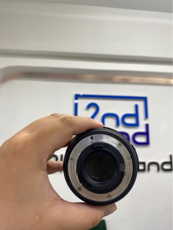Lens Nikon AF-S DX Nikkor 35mm f/1.8G - Màu đen - Ngoại hình 97% - Bụi trong nhẹ - Body