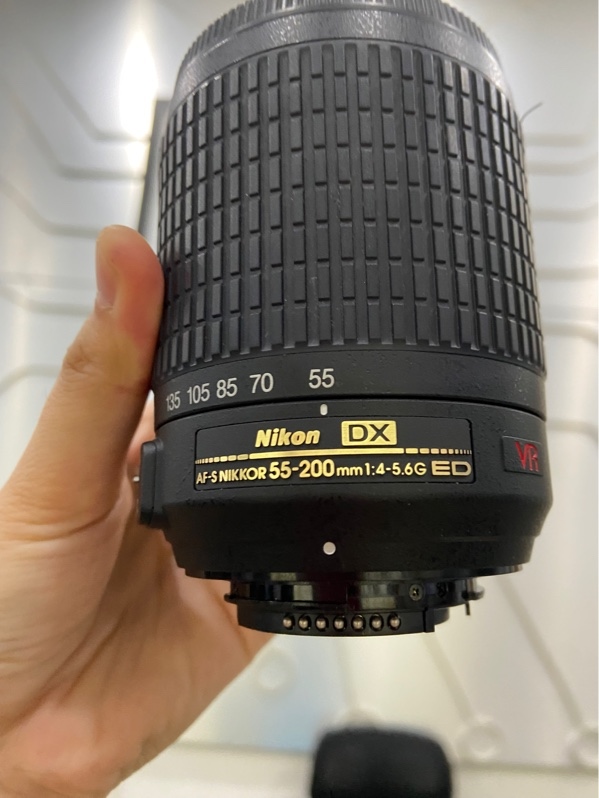 Lens Nikon AF-S DX Nikkor 55-200mm f/4-5.6G ED VR II - Màu đen - Ngoại hình: 98% - Body
