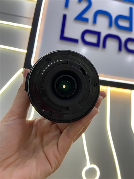 Lens Nikon AF-S DX Nikkor ED 55-200mm 1:4-5.6G - Màu đen - Ngoại hình: 98% - Bụi trong nhẹ - Body 2