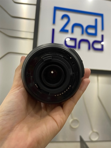 Lens Nikon DX AF-S Nikkors 18-105mm 3.5-5.6G - Màu đen - Ngoại hình: 98% - Mốc - Body 2