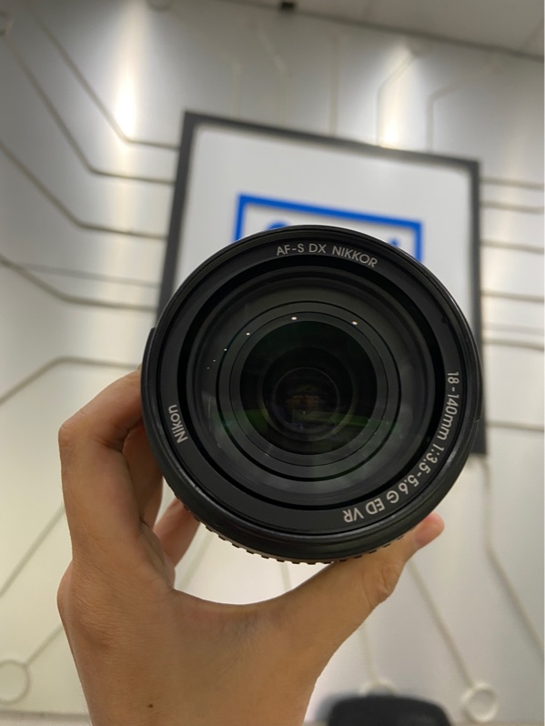 Lens Nikon DX VR 18-140mm 1:3.5-5.6 G - Màu đen - Ngoại hình: 97% - Body