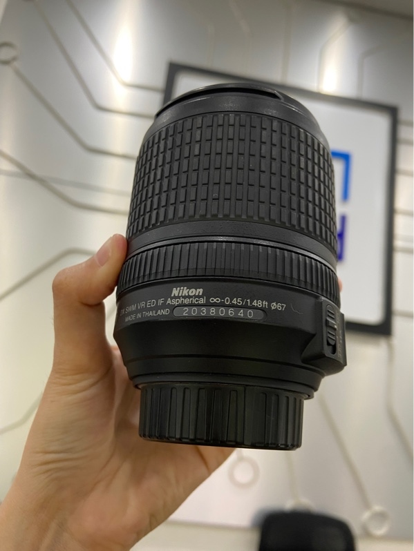 Lens Nikon DX VR 18-140mm 1:3.5-5.6 G - Màu đen - Ngoại hình: 97% - Body