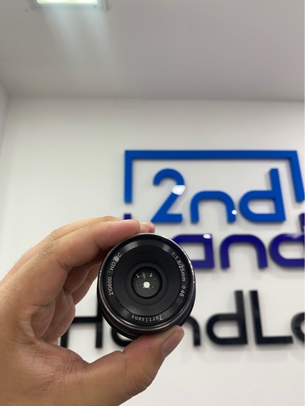 Lens ống kính 7 Artisans 25mm f/1.8 Manual Focus - Màu đen - Ngoại hình: 98% - Kèm Box
