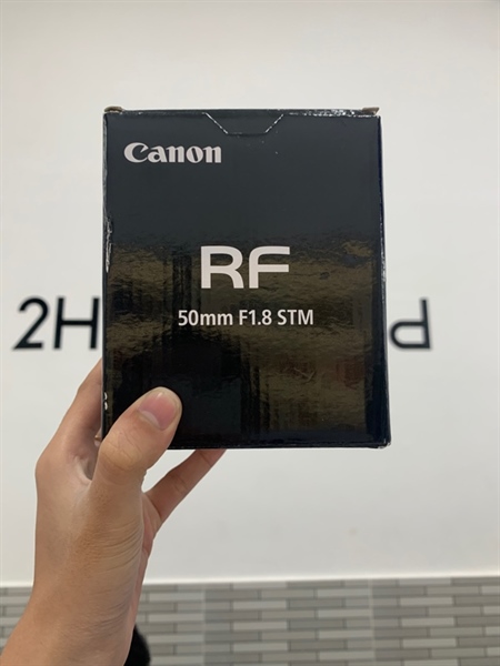 Lens RF 50mm - F.18 STM - Màu đen - Ngoại hình: 98% - Box