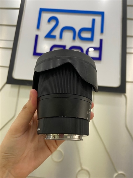 Lens Sigma 16mm 1:1.4 DC DN For Sony E - Màu đen - Ngoại hình: 97% - Tróc sơn - Body 1