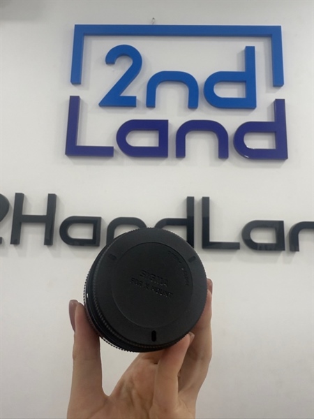 Lens Sigma 30mm 1:1.4DC DN 0.3m/0.98 feet - Màu đen - Ngoại hình 98% - Kèm Box 3