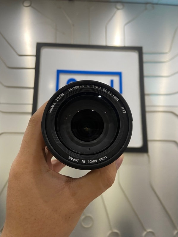 Lens Sigma DC 18-200mm - 1:3.5-6.5 HSM Macro 0.45/1.48ft for Canon - Màu đen - Ngoại hình: 98% - Bụi trong - Body