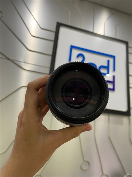 Lens Sony 4.5-5.6/75-300 SAL75 300 - Màu đen - Ngoại hình: 97% - Bụi nhẹ - Body 1