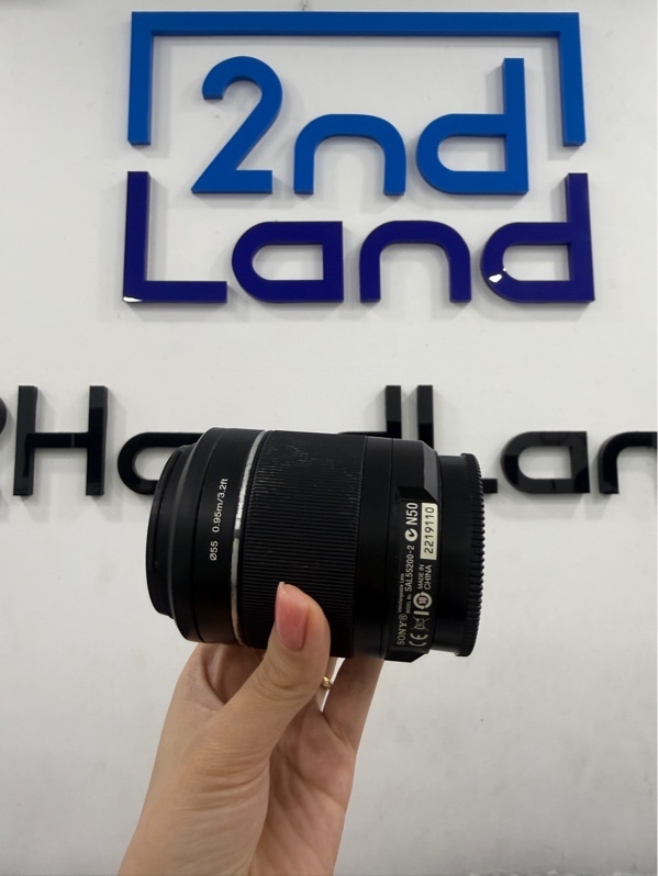 Lens Sony 55-200mm f4-5.6 DT SAM, ngàm A cho SONY - Màu đen - Ngoại hình 97% - Trầy xước - Body