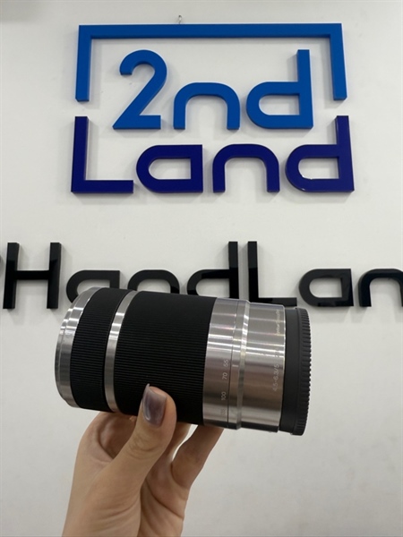 Lens Sony 55-210-OSS 4.5-6.3 1m/3.29ft - Màu bạc - Ngoại hình 97% - Bụi trong - Body 1