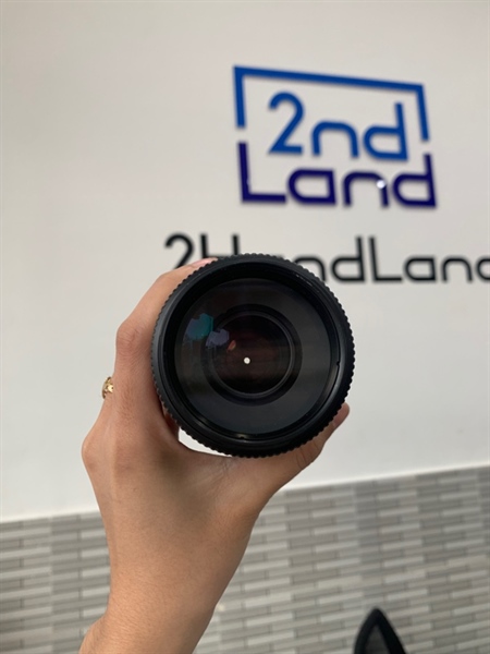 Lens Sony cho Sony ngàm A - 75-300mm - F/4.5-5.6 - Màu đen - Ngoại hình: 98% - Trầy kính nhẹ - Body 1