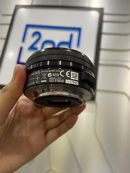 Lens Sony E 3.5-5.6/PZ 16-50 OSS - Màu đen - Ngoại hình: 97% - Body 1