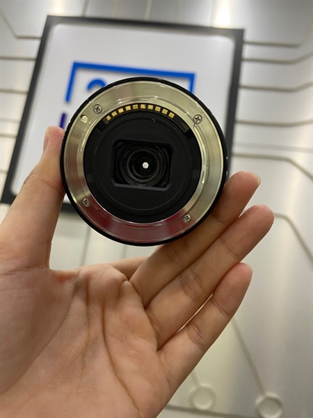 Lens Sony e 3.5-5.6/pz 16-50 oss - Màu đen - Ngoại hình: 97% - Bụi trong nhẹ, mất nắp gạt zoom - Body 2