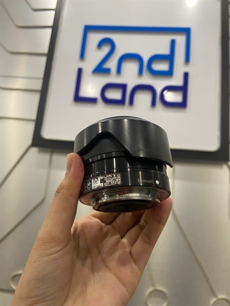 Lens Sony E 35mm F1.8 OSS - Màu đen - Ngoại hình: 98% - Body 1
