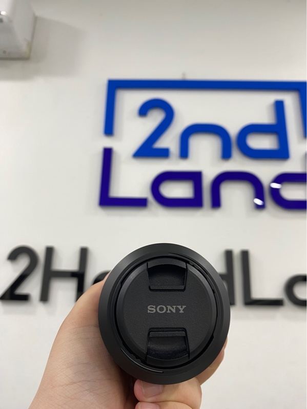 Lens Sony e 4.5-6.3-55-210MM OSS - Màu đen - Ngoại hình 98% - Body