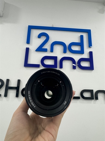 Lens Sony E-mount Optical Steady Shot - E 4/PZ 18-105 G OSS - 0.45m/1.48ft - 0.95m/3.12ft Màu đen - Ngoại hình 98% - Body