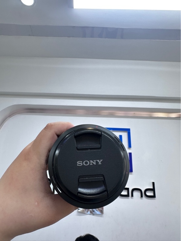 Lens Sony E PZ 18-105mm f/4 G OSS - Màu đen - Ngoại hình 98% - Body