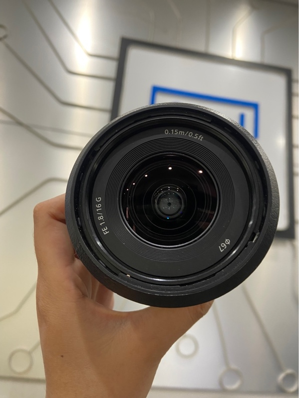Lens Sony FE 16mm f/1.8 G - Màu đen - Ngoại hình: 98% - Dán full skin - Body