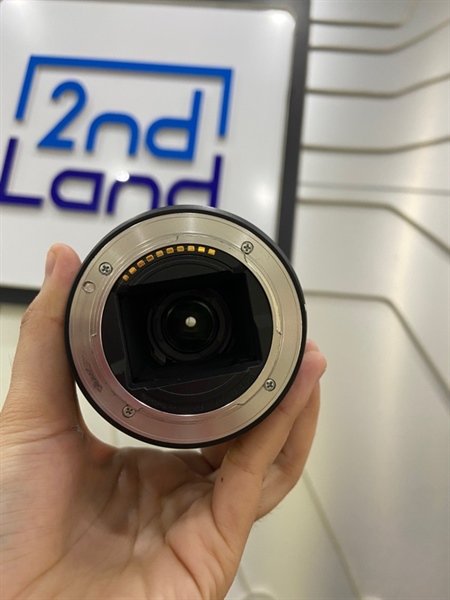 Lens Sony FE 3.5-5.6/28-70 OSS - Màu đen - Ngoại hình: 98% - Body 2