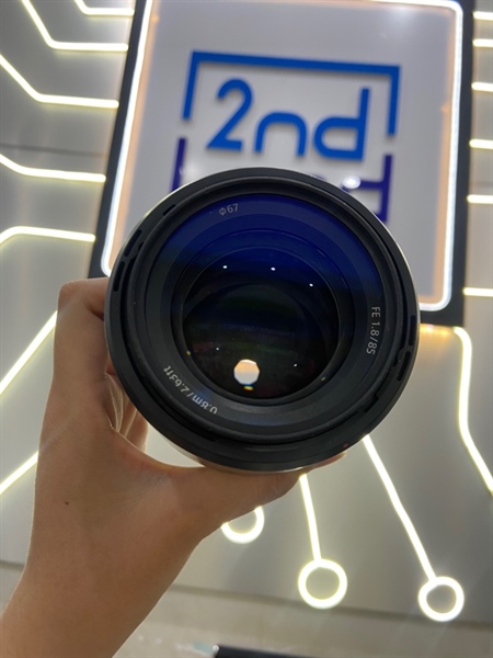 Lens Sony Sel fe 85mm F1.8 - Màu đen - Ngoại hình: 98% - Body