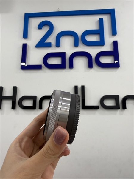 Lens Sony SEL16F28 16mm f2.8 - Màu đen - Ngoại hình 98% - Body 1
