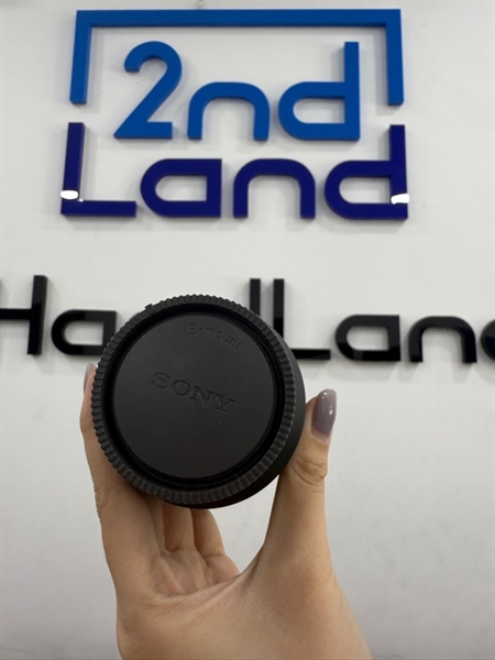 Lens Sony SEL2870 - Màu đen - Ngoại hình 97% - phần nhựa đen bạc màu - Body 2