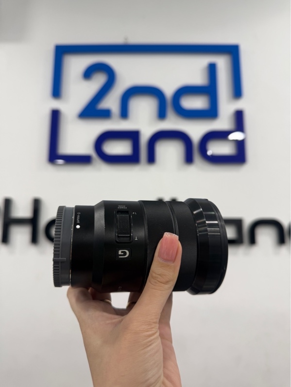 Lens Sony SELP18105G E 4/PZ 18-105 G OSS - Màu đen - Ngoại hình 97% - xuống màu - Body