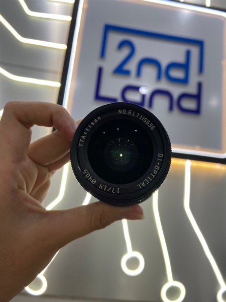 Lens Ttartisan 17mm f1.4 For Sony e-mount - Màu đen - Ngoại hình: 98% - Kèm cap trước, sau