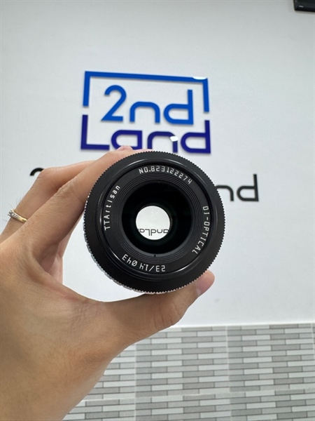 Lens TTArtisan 23mm F1.4 - Màu đen - Ngoại hình 98% - Fullbox 2