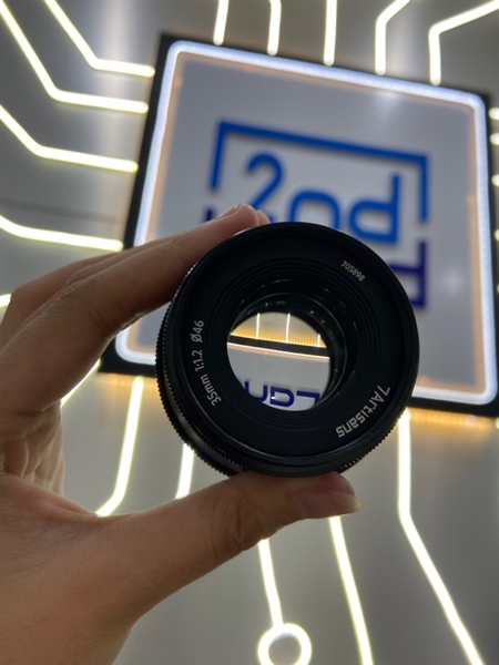 Lens Ttartisan 35mm 1:1.2 For Sony e-mount - Màu đen - Ngoại hình: 98% - Kèm cap trước sau