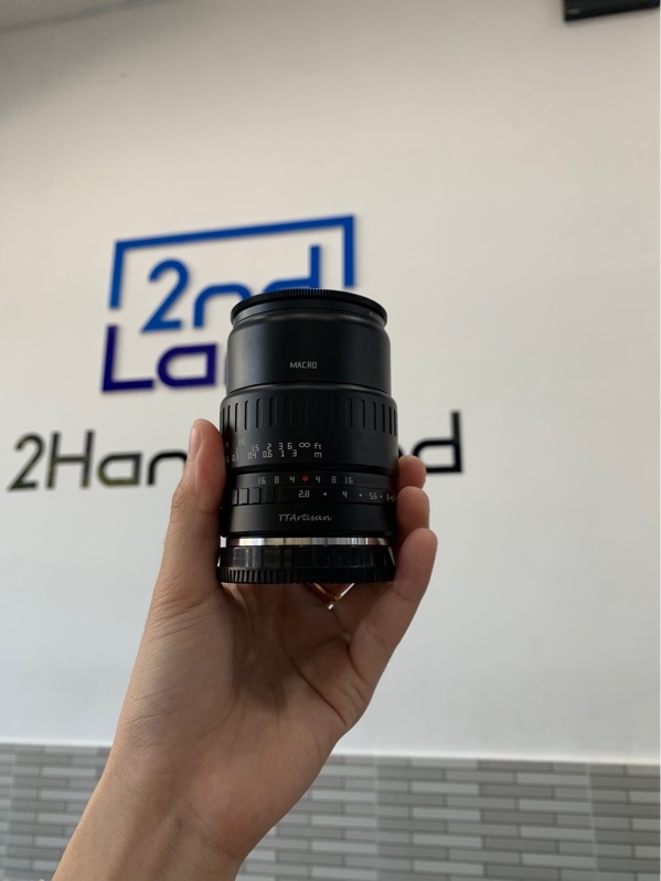 Lens TTArtisan - 40mm - F2.8 - Màu đen - Ngoại hình: 98% - Box