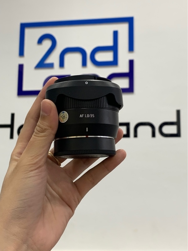 Lens TTArtisan AF 35mm - F/1.8 ED - Màu đen - Ngoại hình: 98% - Body