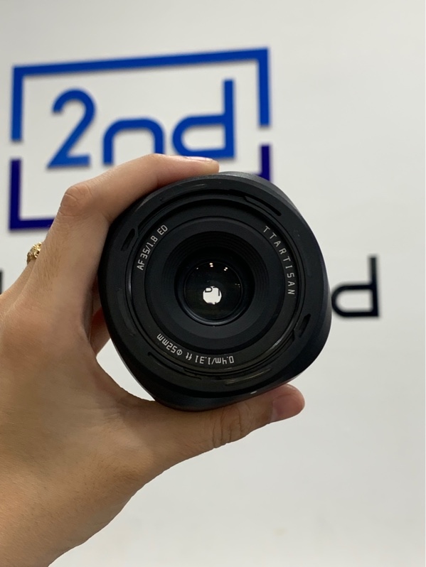 Lens TTArtisan AF 35mm - F/1.8 ED - Màu đen - Ngoại hình: 98% - Body