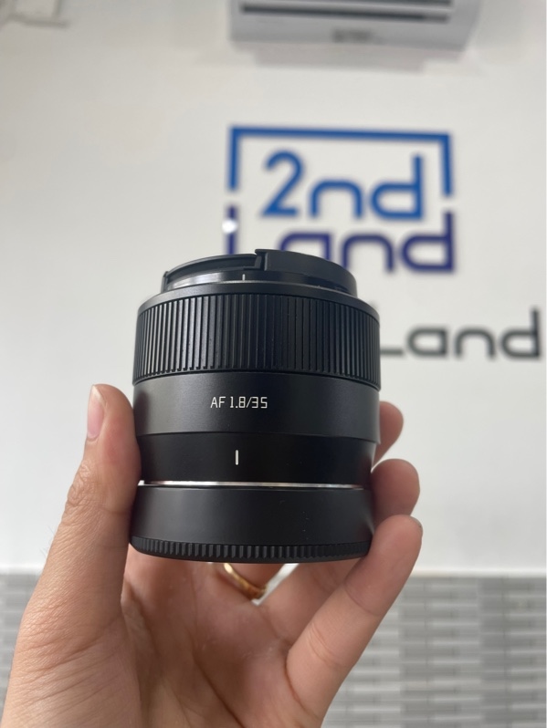 Lens TTartisan AF 35mm F1.8 II - Ngàm E sony - Màu đen - Ngoại hình: 98% - Bụi trong nhẹ - Box