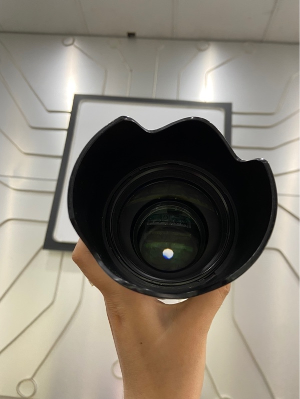 Lens Viltrox 85mm - F1.8 STM ED IF AF 85/1.8 II FE - Ngàm Sony màu đen - Ngoại hình: 98% - Body