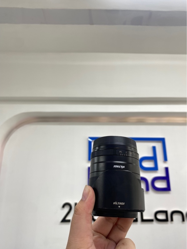 Lens Viltrox AF 33mm f/1.4 STM ED IF - For Sony - Màu đen - Ngoại hình 98% - Body