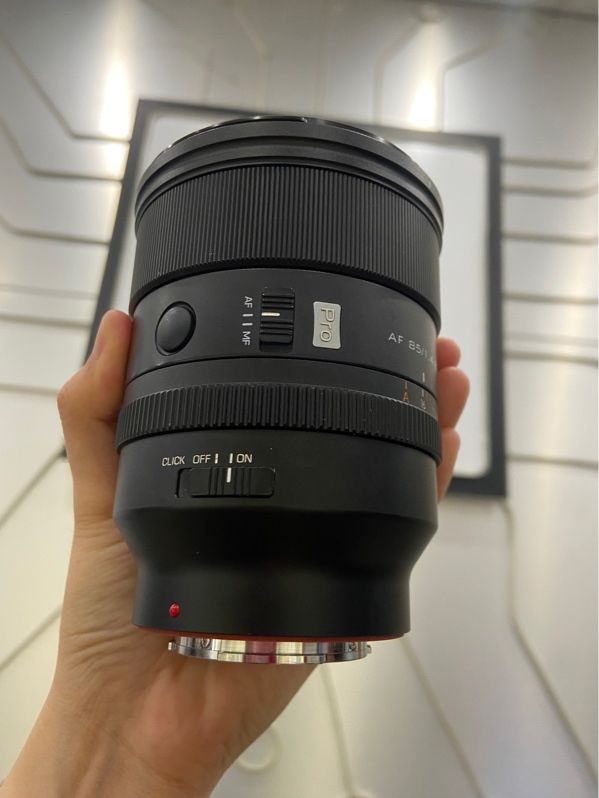 Lens Viltrox AF 85mm f/1.4 Pro FE - For Sony ngàm E - Màu đen - Ngoại hình: 97.5% - Kèm Box