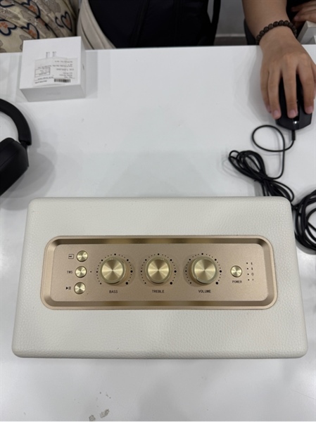 Loa Alpha Works AW-W88 - Màu trắng - Ngoại hình 99% - Còn BH đến 15/06/2026 - Kèm Box , 1 dây xách , 1 dây 3.5mm , thiếu dây usb-c 2