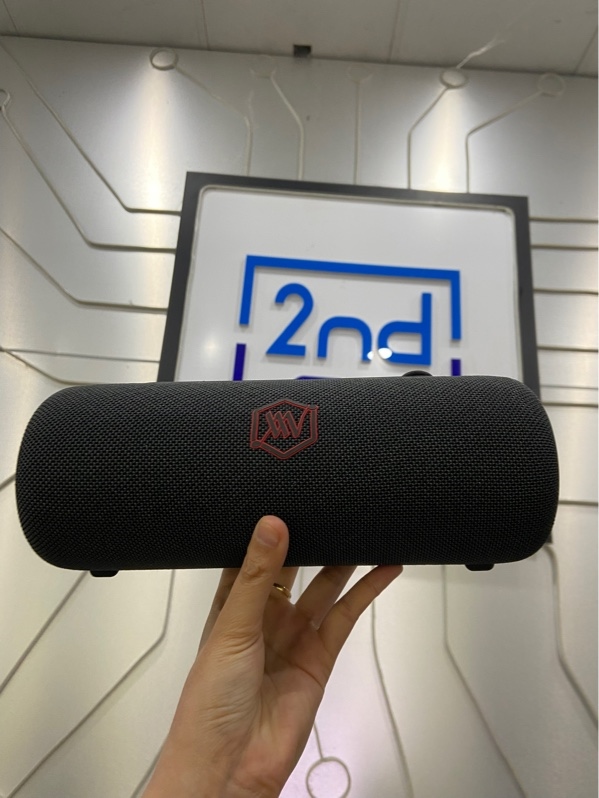 Loa Alpha Works Ikon 10 - Màu đen - Ngoại hình: 98% - Pin yếu - Kèm Box