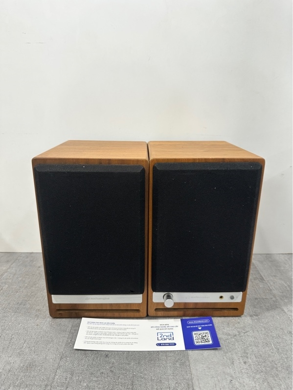 Loa Audioengine HD4 Wireless - 60W RMS - Màu gỗ Walnut - Ngoại hình 97% - Fullbox + Đủ phụ kiện