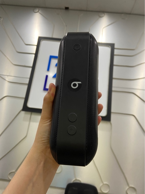 Loa Beats Pill Plus - Màu đen - Ngoại hình: 98% - Móp cạnh - Body