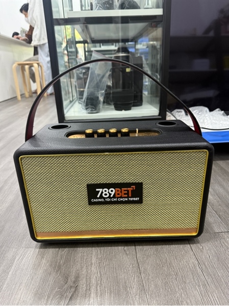 Loa Bluetooth 789Bet - Màu đen - Ngoại hình 99% - FullBox , kèm 2 mic 1