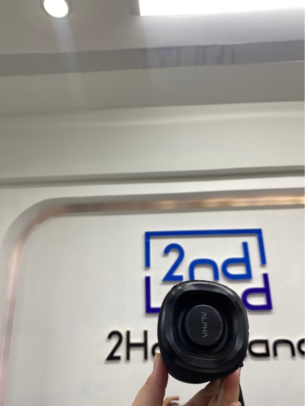 Loa Bluetooth di động HiFuture Ripple - Màu đen - Ngoại hình 97.5% - Body
