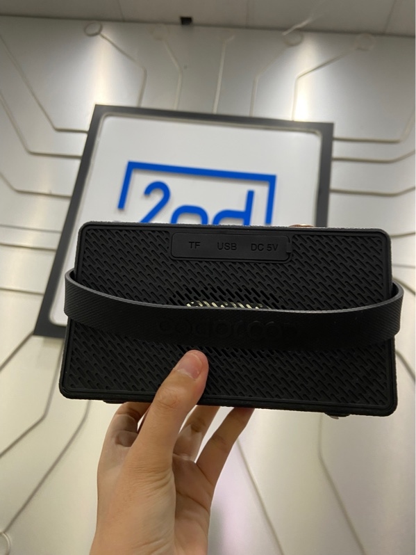 Loa Bluetooth Goojodoq - AB4086 - Màu đen - Ngoại hình: 98% - Body