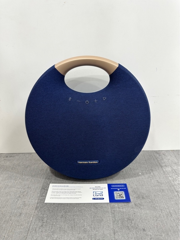 Loa Bluetooth Harman Kardon Onyx Studio 6 - 50W RMS - Màu xanh - Ngoại hình 97% - Dưới đế dính keo - Fullbox