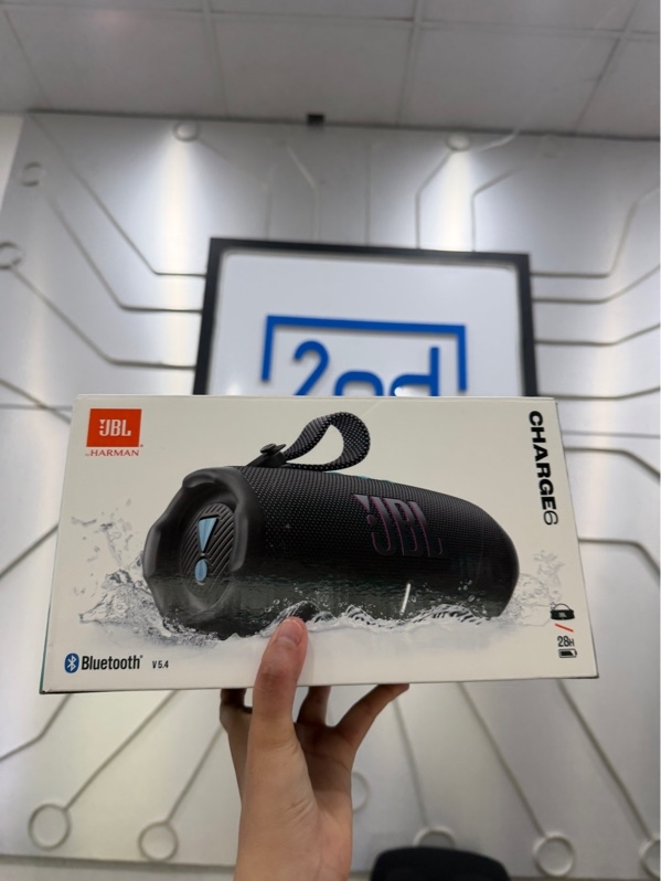Loa Bluetooth JBL Charge 6 - Màu đen - NewSeal