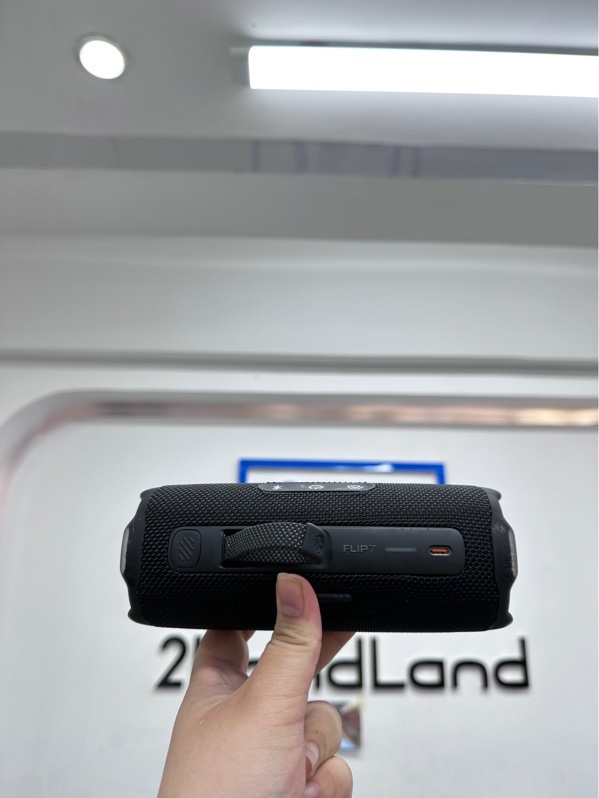 Loa Bluetooth JBL Flip 7 (Phiên bản Tomorrowland) - Màu đen - Ngoại hình 98.5% - Fullbox