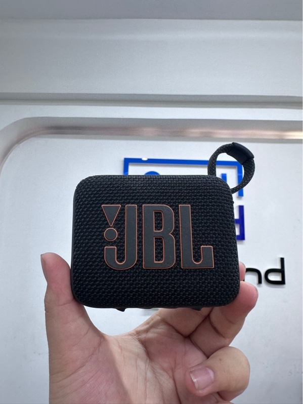 Loa Bluetooth JBL Go 4 - Màu đen - Ngoại hình 97% - Body